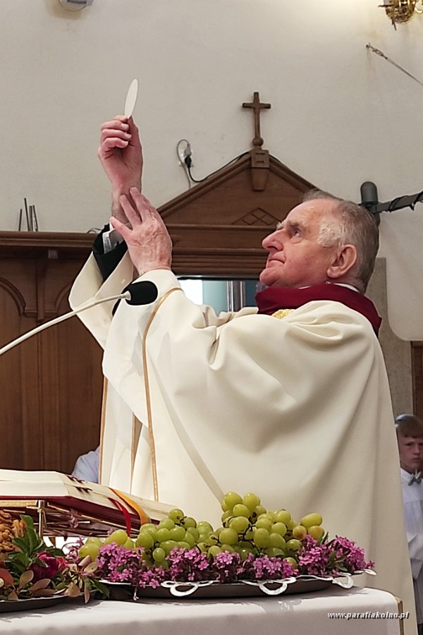 57 Liturgia ofiarna.jpg